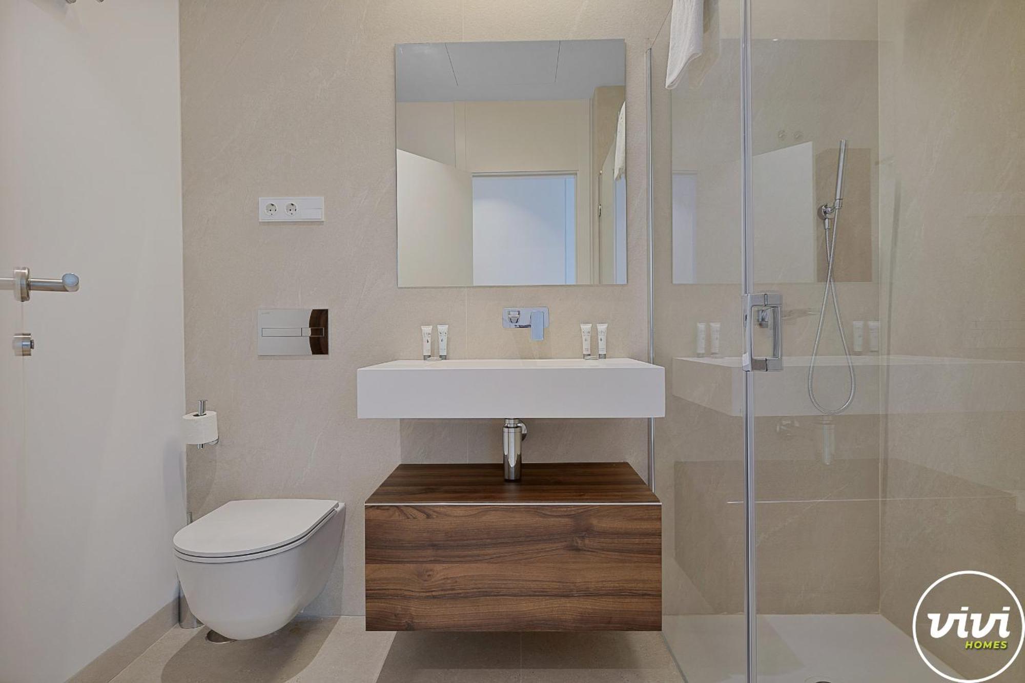 Appartamento Vivi Homes - Aura Pool, Sauna, Spa, Gym & Sea View