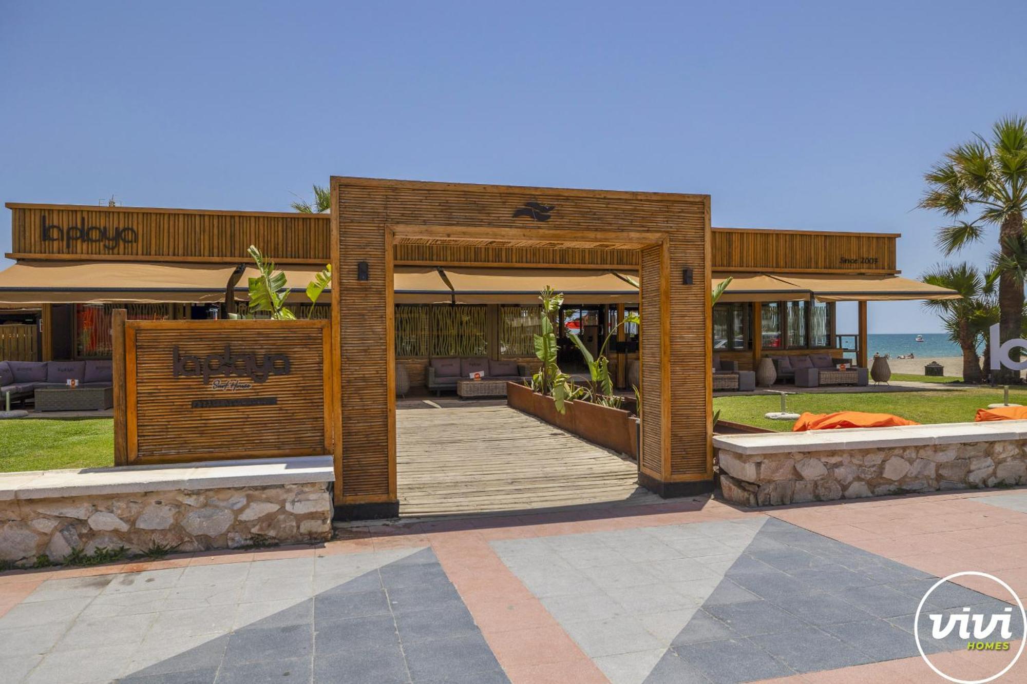 Appartamento Vivi Homes - Aura Pool, Sauna, Spa, Gym & Sea View *